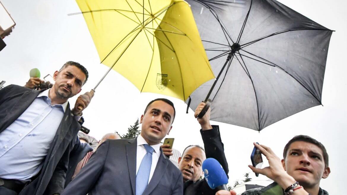 Analisi voto in casa 5 Stelle. Di Maio ai suoi: “Stacchiamo la spina?”