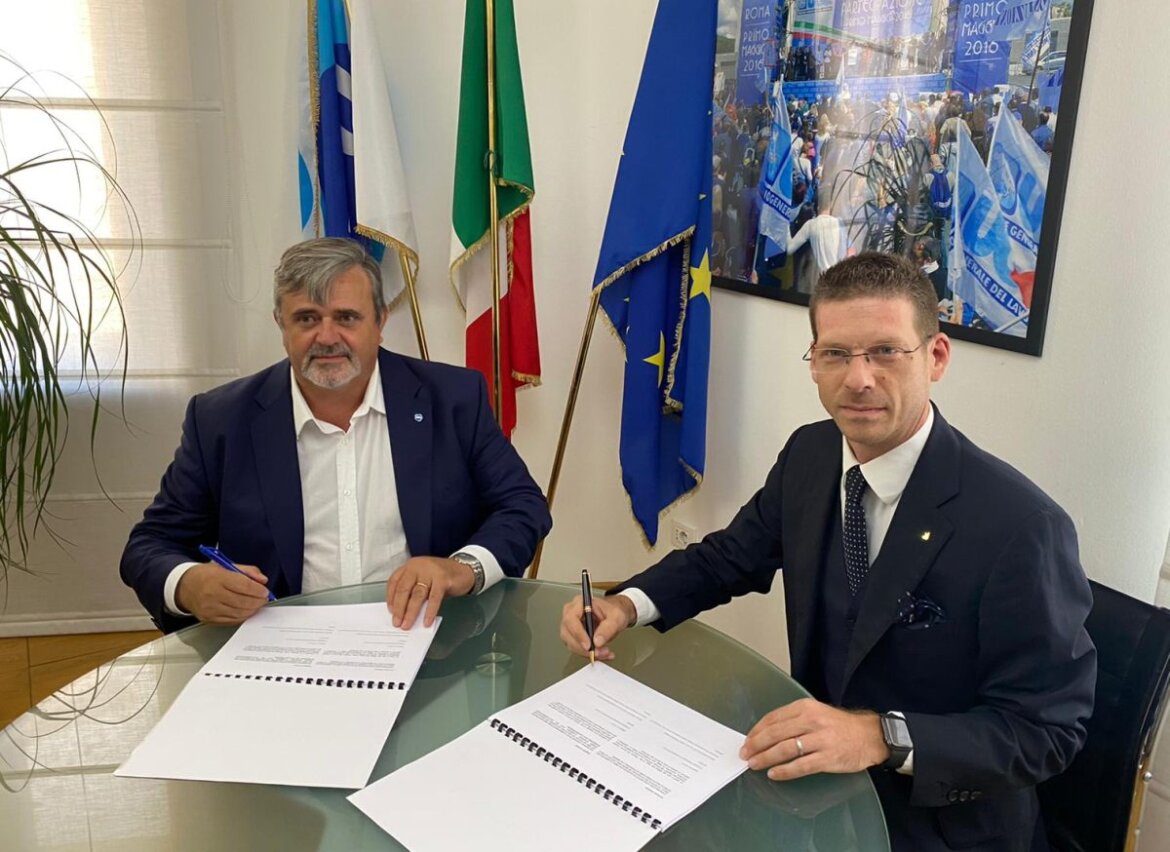 Il Ministero del lavoro sconfessa il primo contratto nazionale Riders tra Assodelivey e Ugl