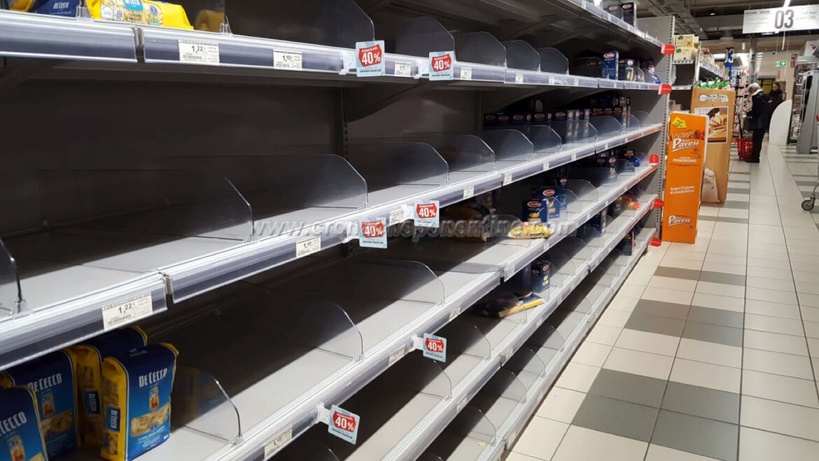 Coronavirus, scaffali vuoti in Europa senza lavoratori stagionali