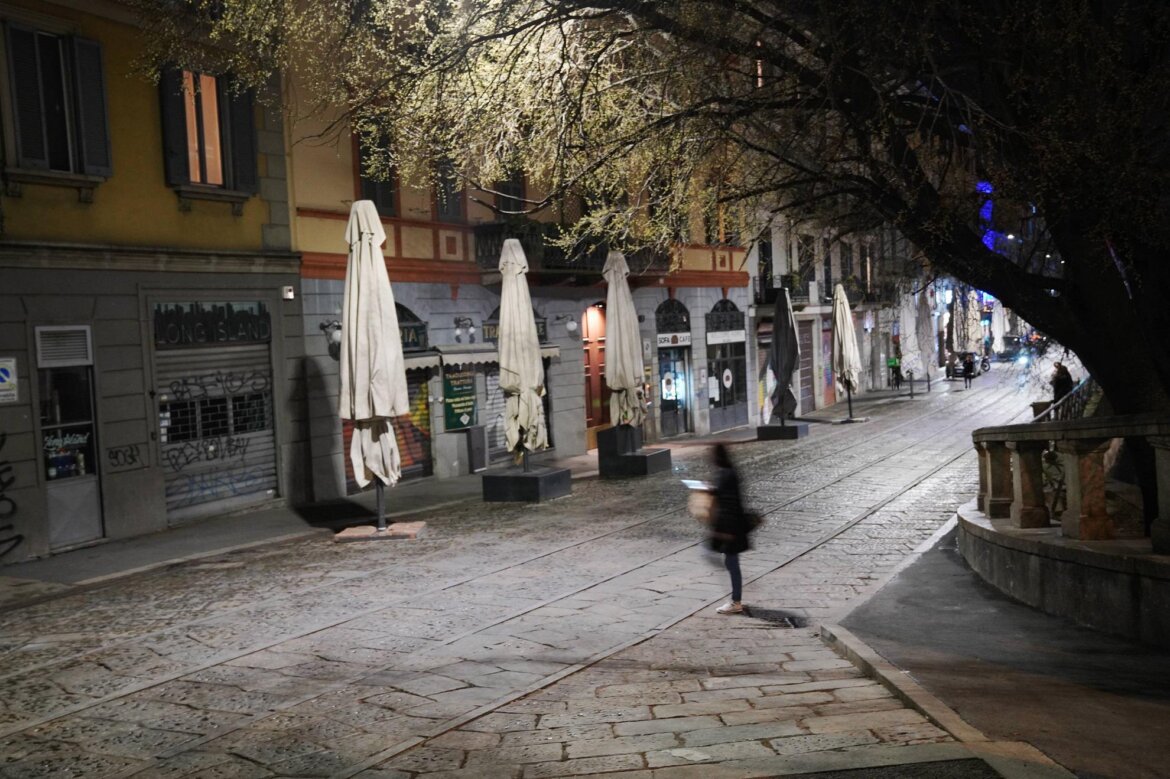 Coprifuoco Città deserta dopo coprifuoco