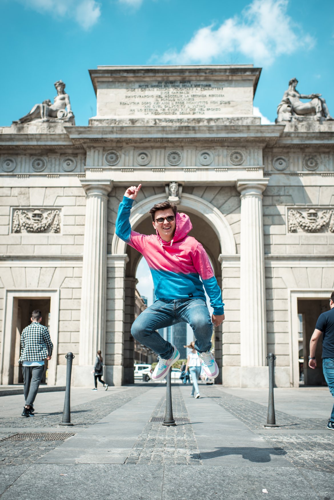 Klaus a 15 anni montava i primi video in cameretta. Oggi ha un canale YouTube che conta oltre 1mln di followers