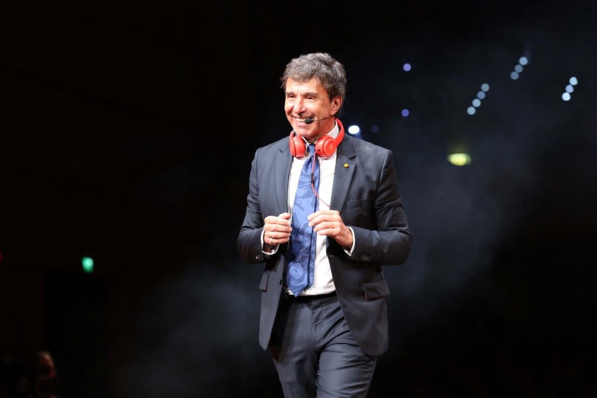 Davide Passero, Amministratore Delegato di Alleanza Assicurazioni in un dibattito pubblico