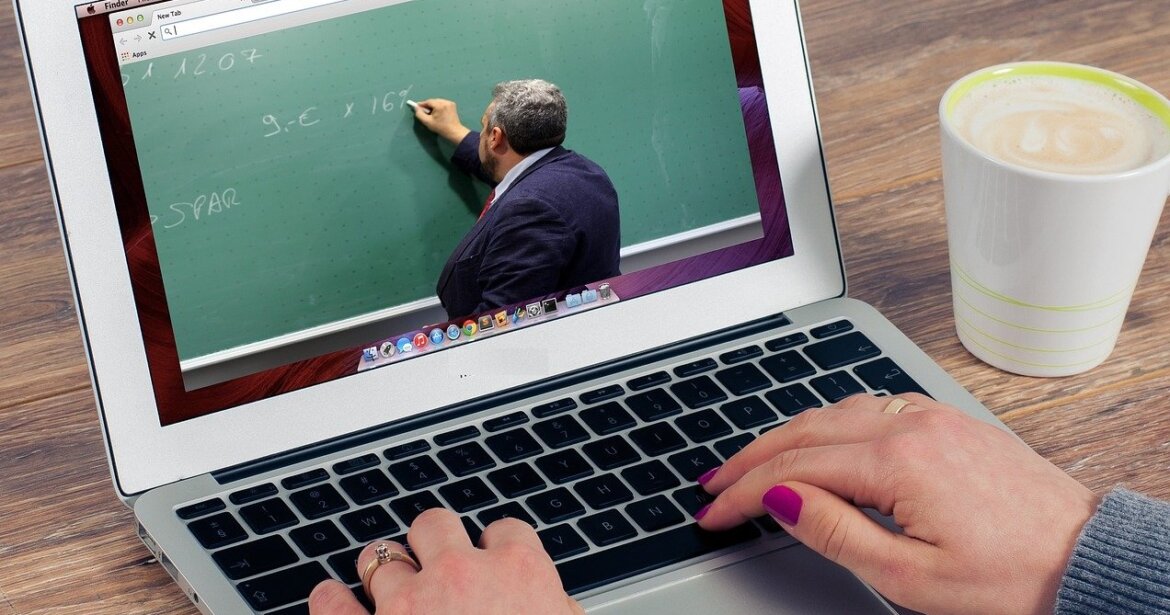 Cisco a servizio della scuola italiana per la didattica digitale e le competenze informatiche