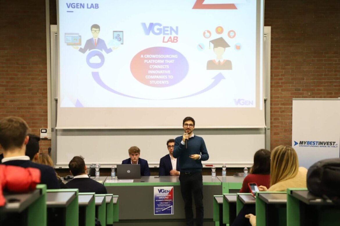 VGen con il co founder Gabriele Belfiore Persone ad un corso di VGen