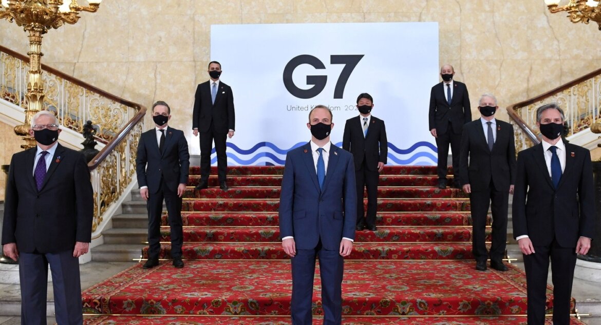Foto esponenti che hanno partecipato al G7