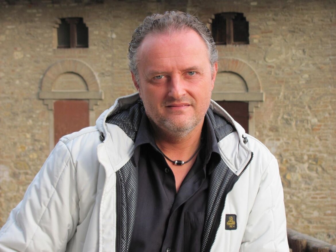 Dialogo con Maurizio Moretti, Hr director in Roadhouse