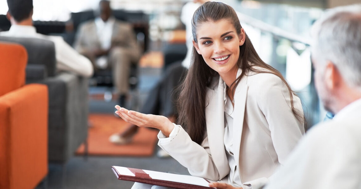 Ragazza ad un colloquio di lavoro