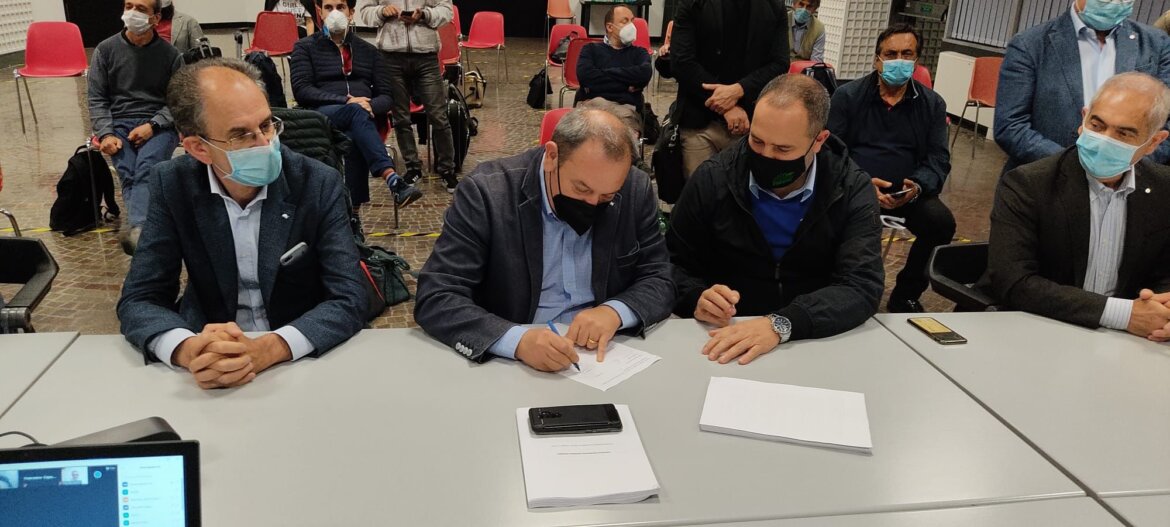 I sindacalisti Zanocco e Masci firmano nuovo accordo per Leonardo
