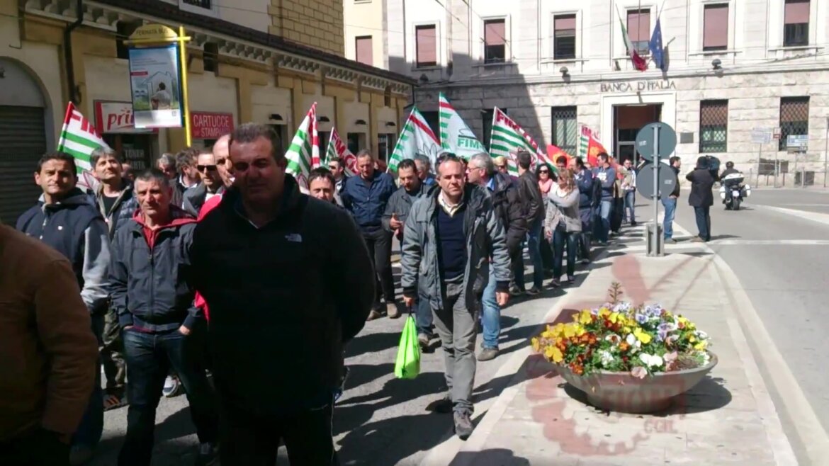 All’ex Merloni J.P. annunciati 345 esuberi