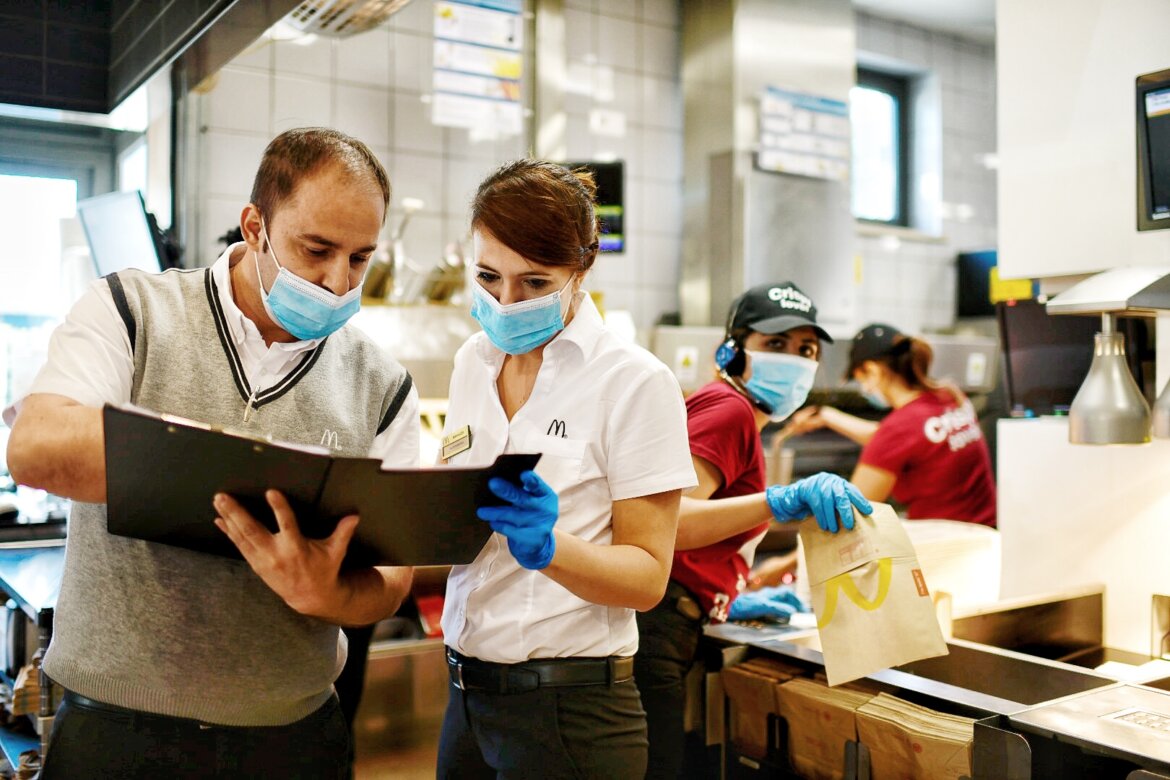 McDonald’s Dipendenti McDonald's a lavoro