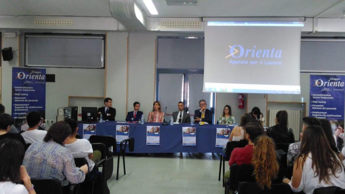 I segreti del colloquio di lavoro spiegati agli studenti universitari