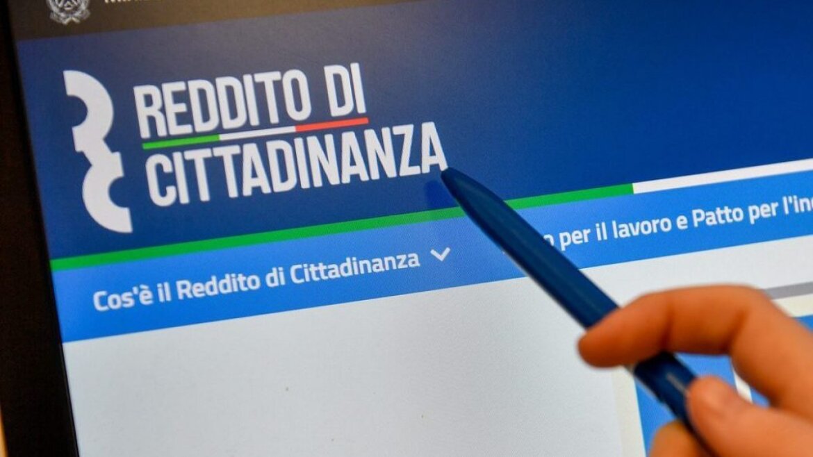 Reddito di Cittadinanza Schermo con home page Inps, reddito di cittadinanza