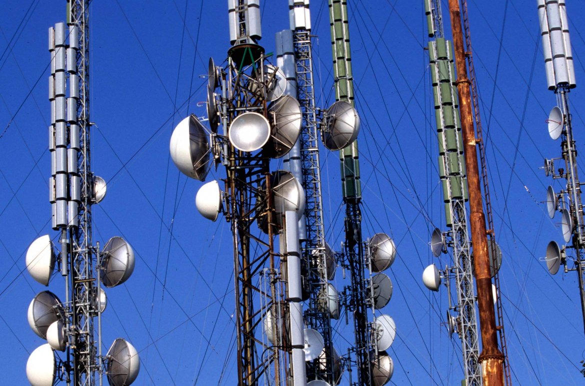 Tim e Vodafone insieme per il 5G: nasce la più grande Tower Company in Italia