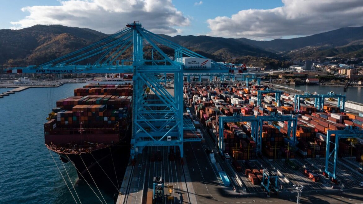 Vado Gateway_Container Terminal Proseguono le opportunità di impiego al Container Terminal di Vado Ligure, lunedì 28 fissata la scadenza del bando