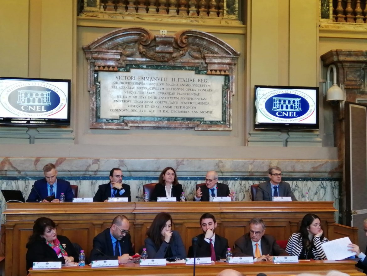 Allarme CNEL: in Italia aumenta l’occupazione, ma è ferma la crescita economica reale