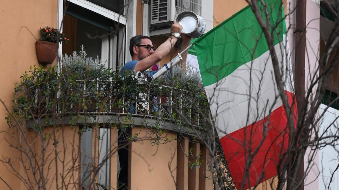 Coronavirus, uniti dalla musica e dal dolore: l’Italia che non si arrende