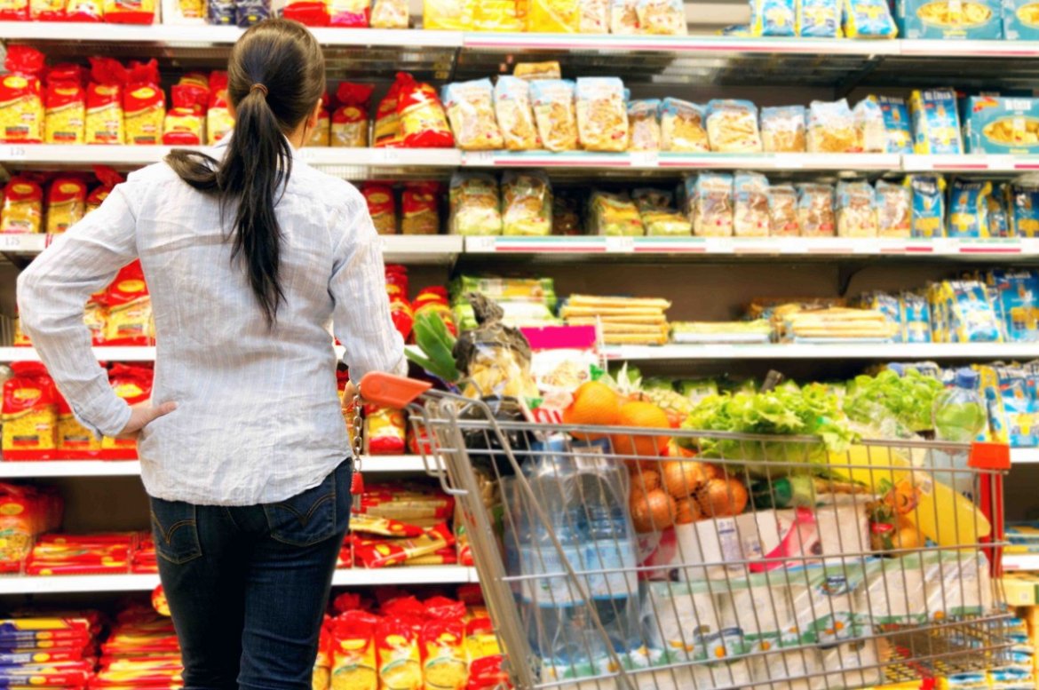 Commercio: a luglio calo delle vendite, in crescita il dato annuo (+2,6%)