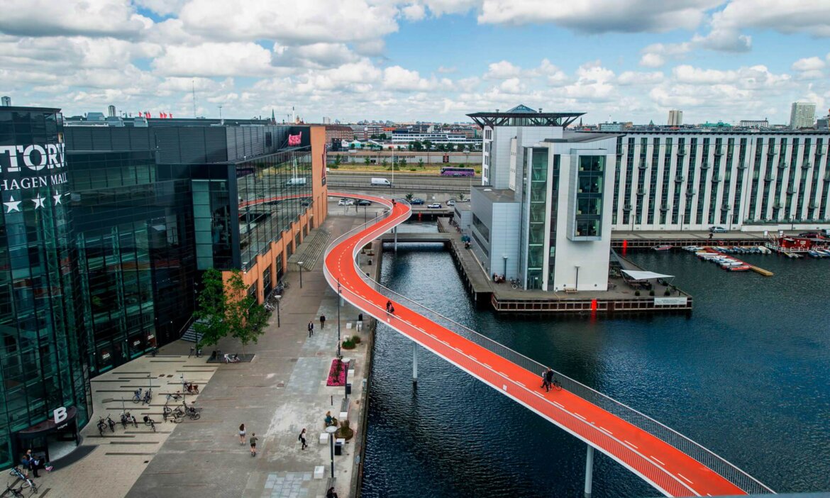 La crisi della città e i suoi scenari contemporanei. A Torino la quarta edizione del festival Utopian Hours 2020