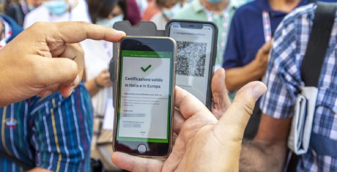 Green Pass e lavoro: tra assenze giustificate e controlli, ecco come funzionerà