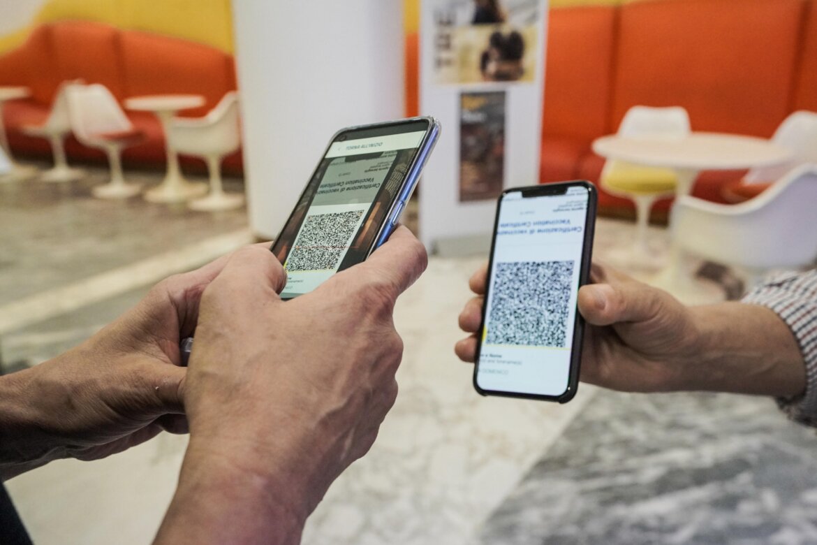 Green Pass: ok del Garante della Privacy “Parere favorevole alle modalità di verifica sul lavoro”