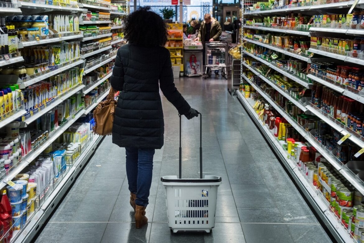 istat3 Commercio al dettaglio, Istat: a febbraio vendite in aumento (+0,8%)