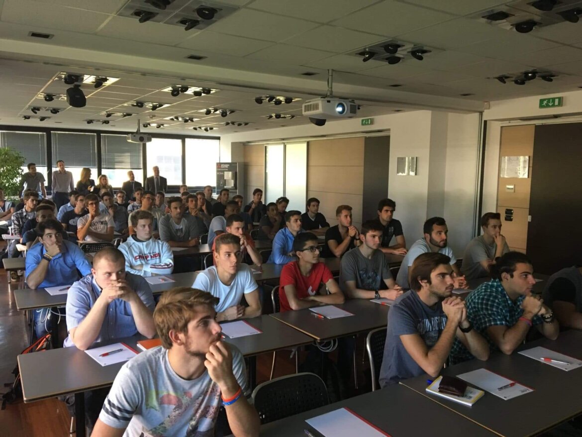 its Its: trovi lavoro in sei mesi, ma il 75% delle famiglie non lo conosce