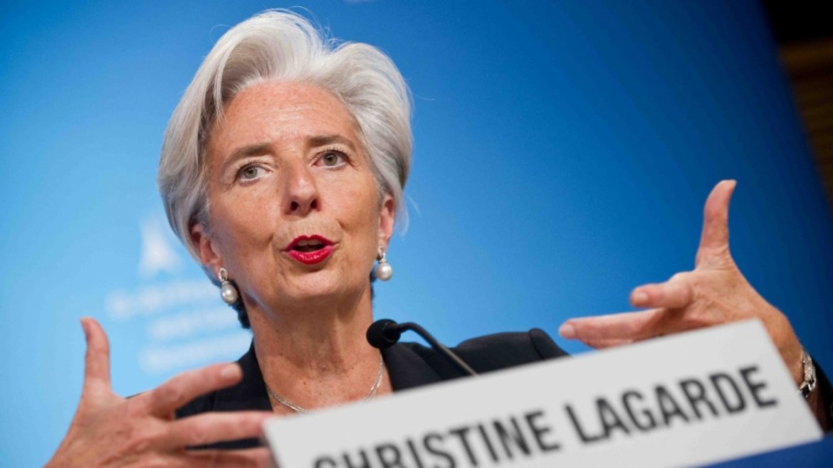 Bce, Lagarde: “La politica fiscale è l’elemento chiave, gli investimenti sono una risposta alle sfide odierne”