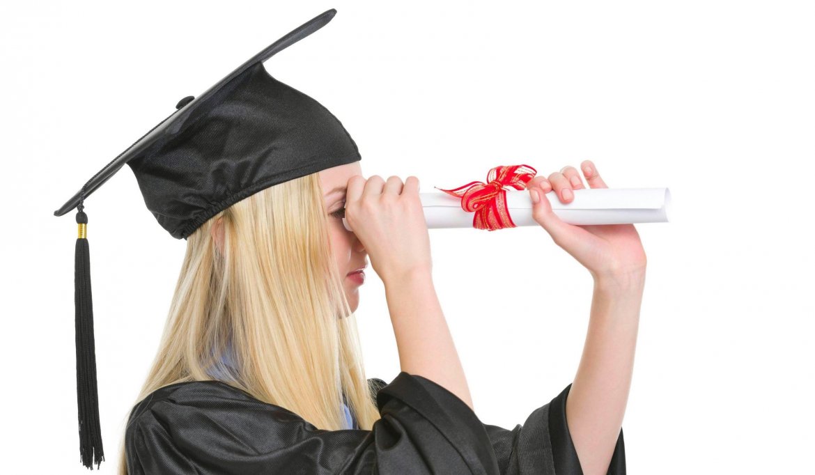 laureata Lavoro dopo la laurea: l’Italia è al penultimo posto nella UE