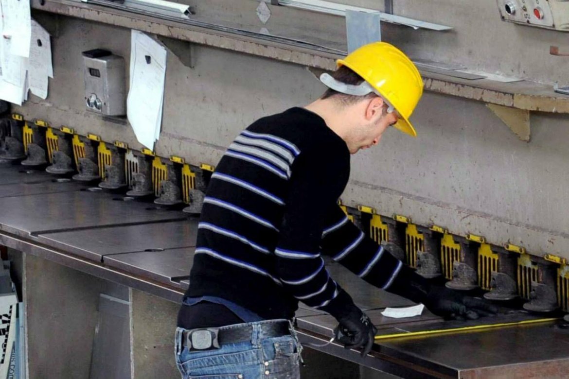 lavoro-111 Confindustria: “Su lavoro e crescita la politica si è distratta, ora misure per lo sviluppo”