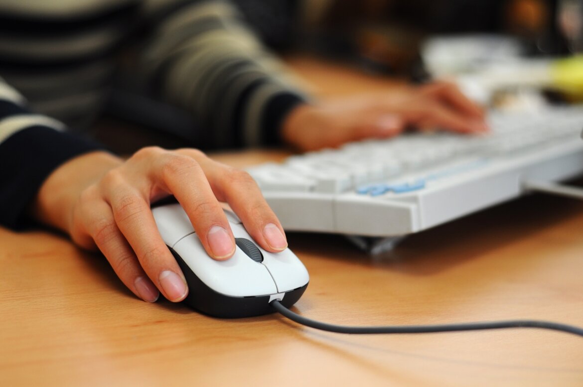 lavoro-computer “Iniziativa” cresce e punta a più di 50 assunzioni entro il 2025 per le sedi di Napoli e Roma
