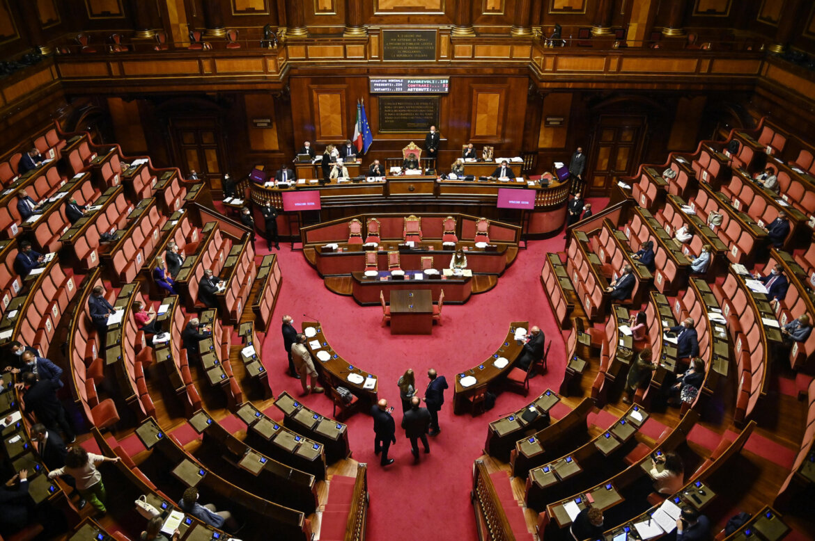 La Manovra arriva al Senato: solo 16.800 persone in pensione con Quota 102